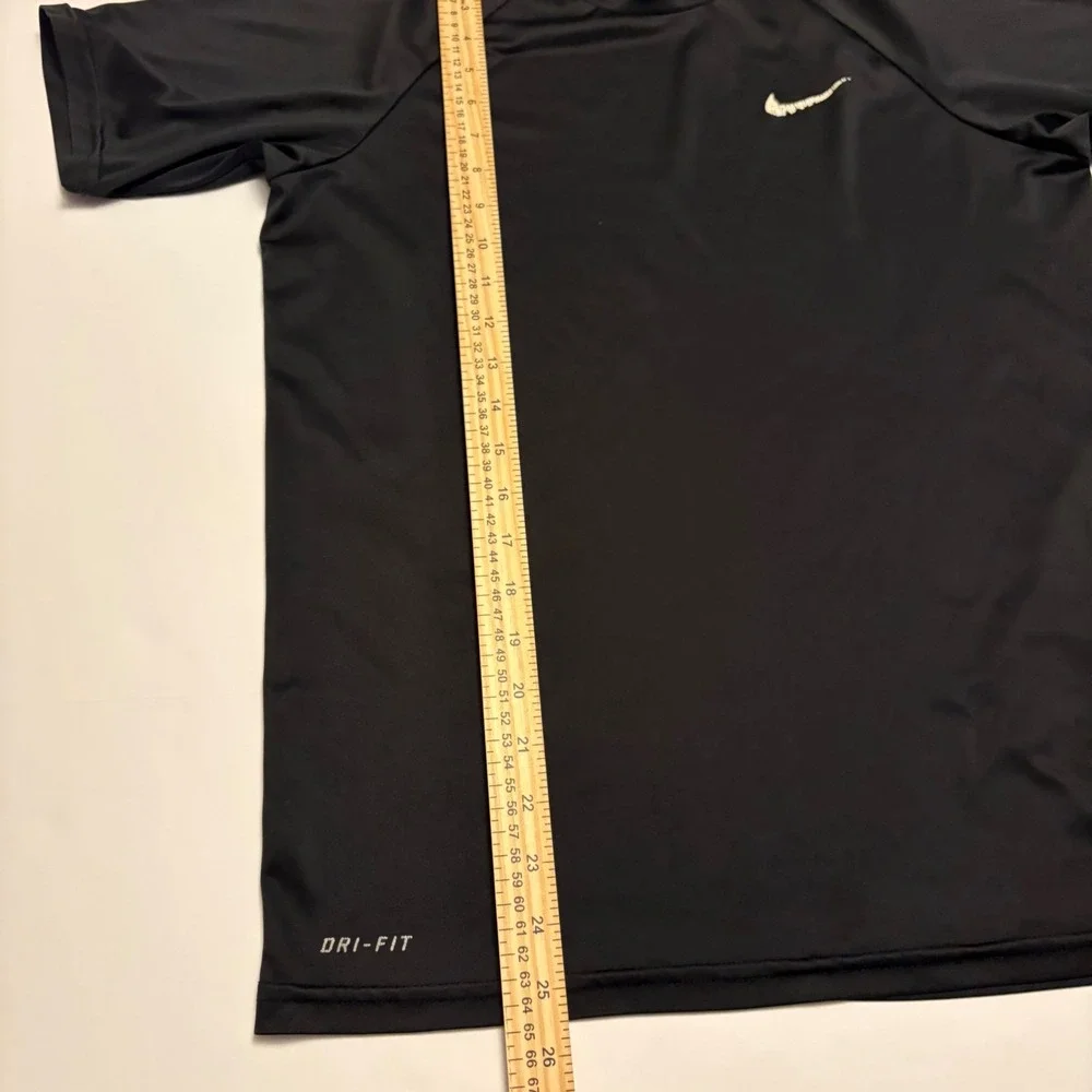 Nike Swim Rash Guard Mens L Black Dri-FIT UPF 40+ Short Sleeve Shirt